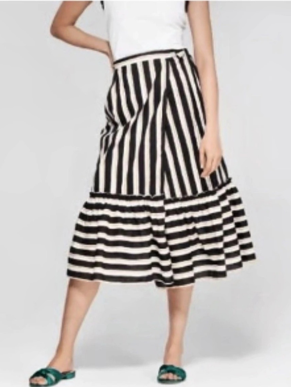Who What Wear Striped A-Line Skirt in Black & White & yellow gold Size 14